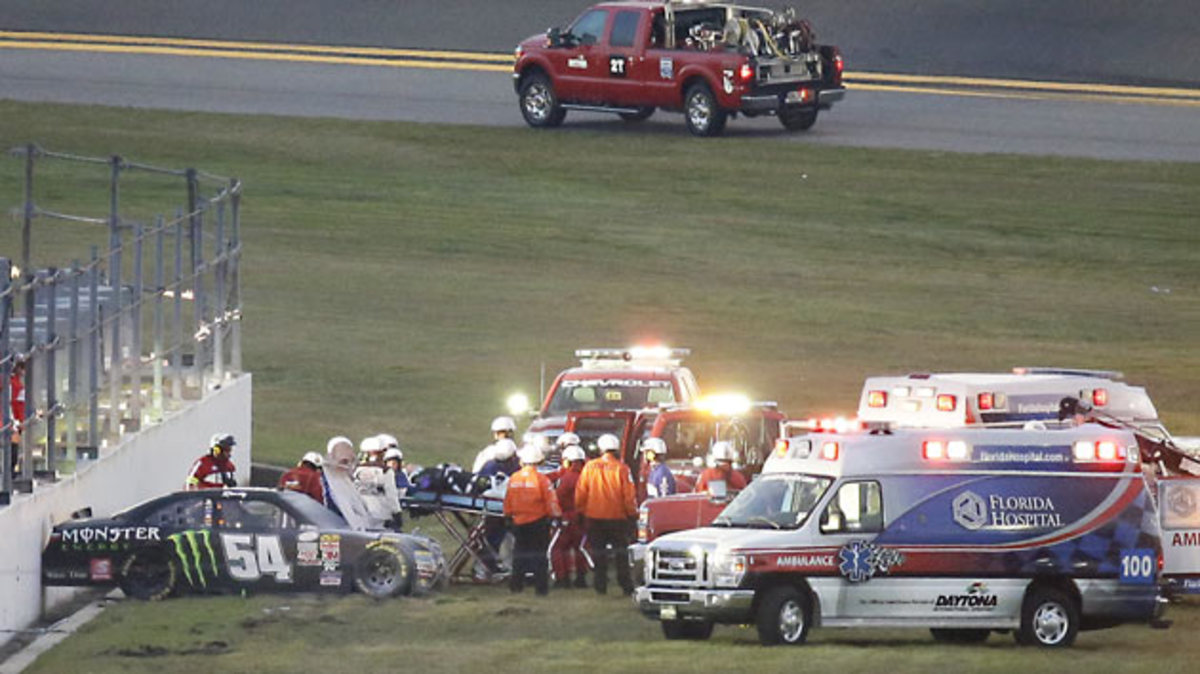 Kyle-Busch-crash-John-Raoux-AP.jpg